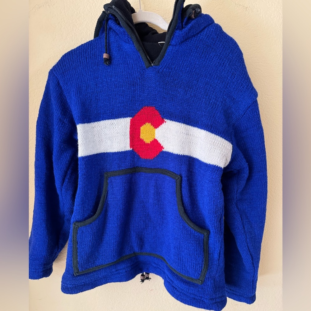 Colorado Wool Fleece Lined Hoodie Made in Nepal Size Medium